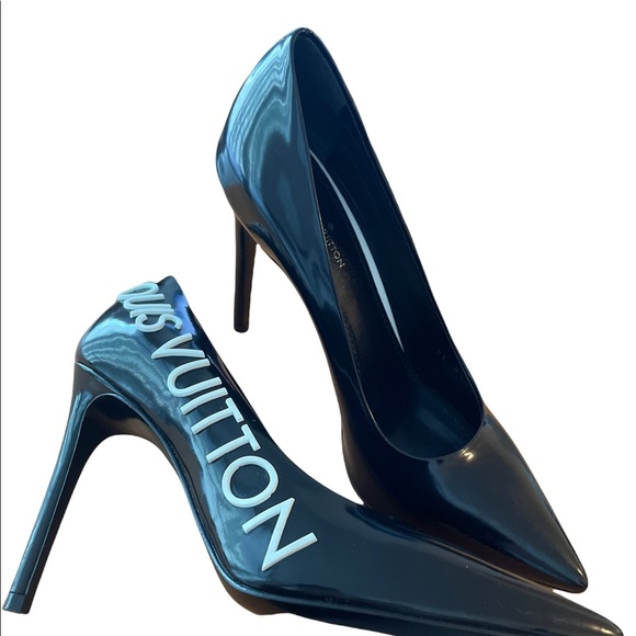 ❌SOLD❌Louis Vuitton Pumps - Authentic Womens Black Paten - Picture 9 of 9